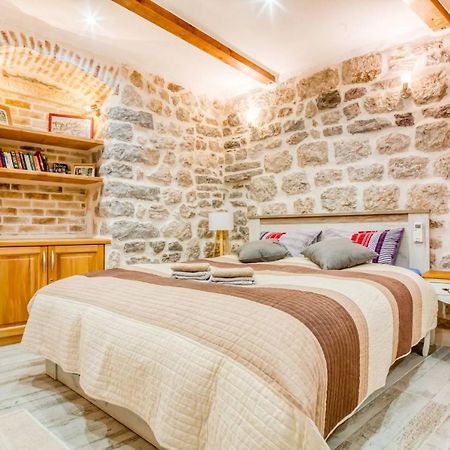Kotor Bagus - Cozy Boutique Old Town Studio With Seaview Terrace Ngoại thất bức ảnh