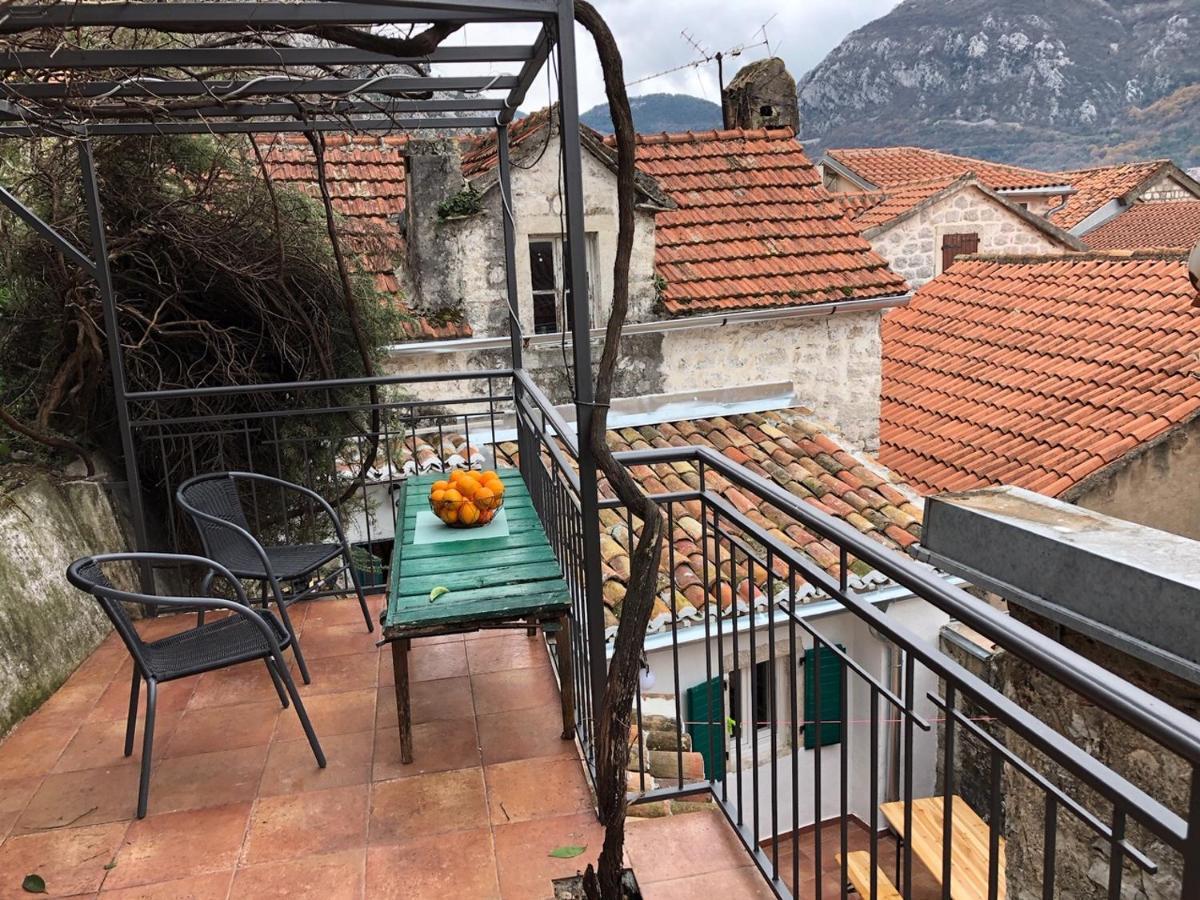 Kotor Bagus - Cozy Boutique Old Town Studio With Seaview Terrace Ngoại thất bức ảnh